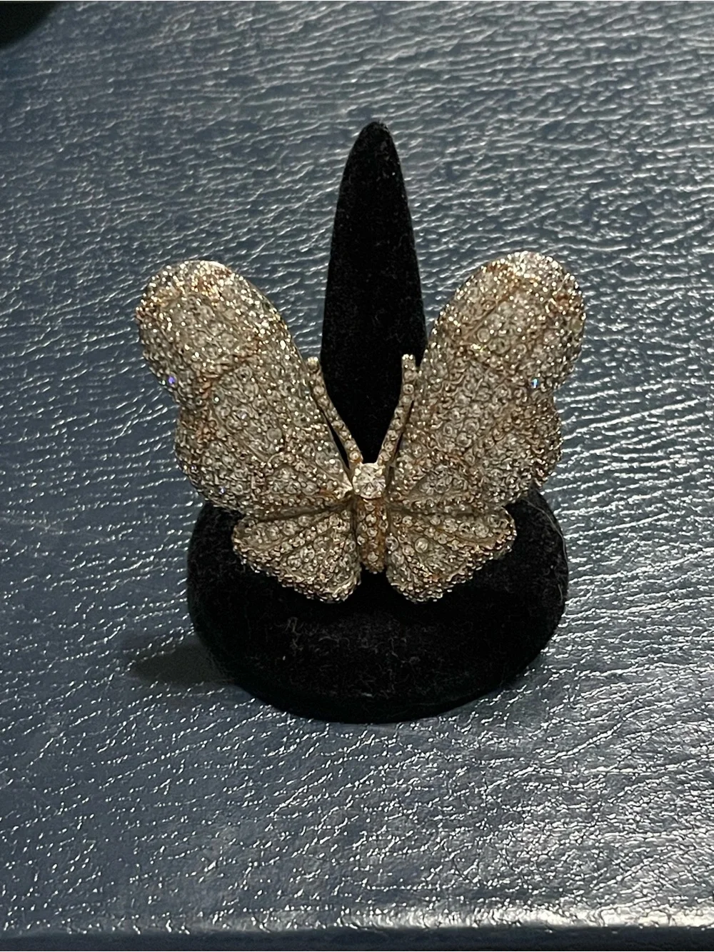 Stunning Pavé Crystal Butterfly Statement Ring – 925 Silver & Sparkly - Picture 1 of 1
